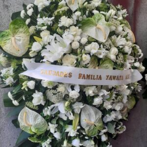 Coroa de Flores Branca