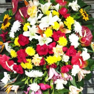 Coroa de Flores Coloridas Tamanho Médio