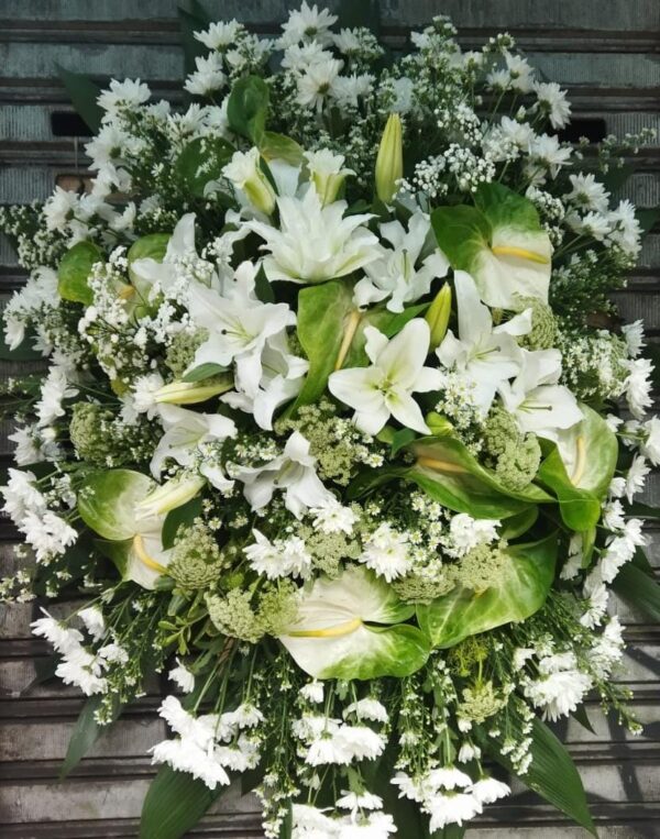 Coroa de Flores Branca Nobres