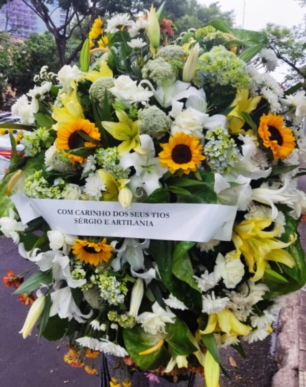Coroa de Flores Nobres Grande